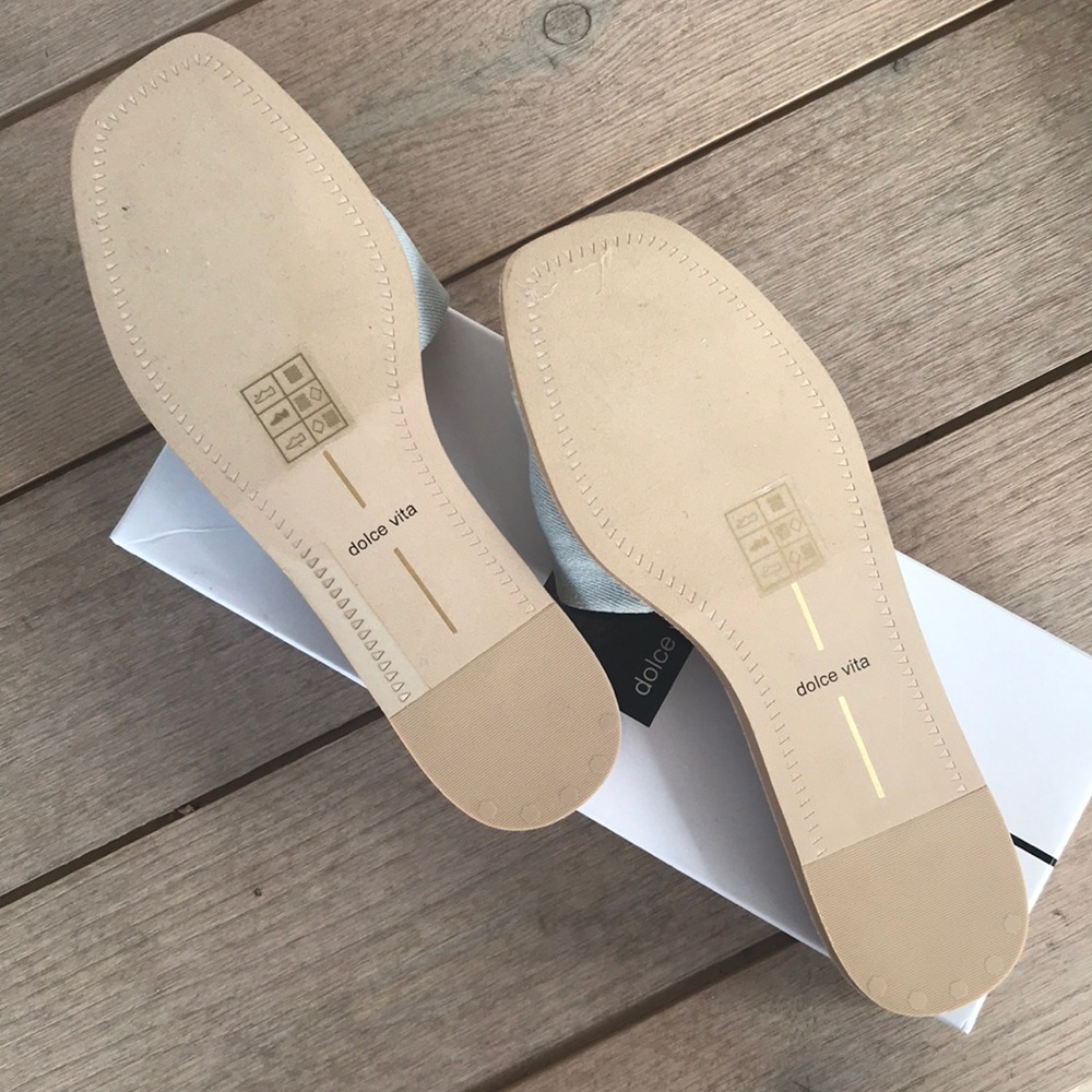 ✨NEW✨ Dolce Vita Light Blue Denim Slides - Picture 4 of 7